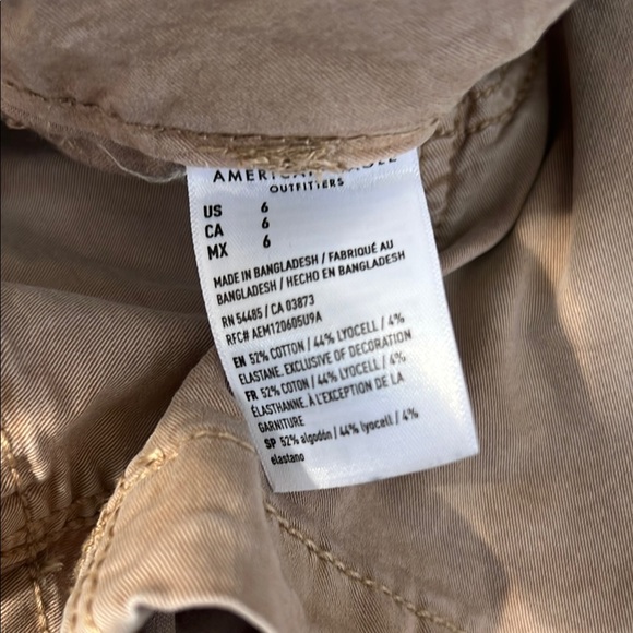 American Eagle Superstretch Tan / Light Brown Hi-Rise Shortie Short - Size 6 - Picture 7 of 10